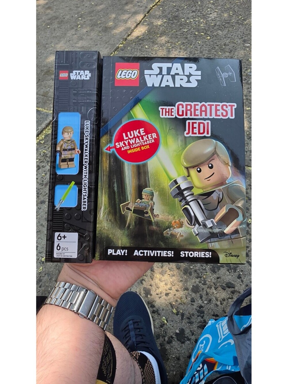 LEGO Star Wars The Greatest Jedi Luke Skywalker Activity and Story Book with Min